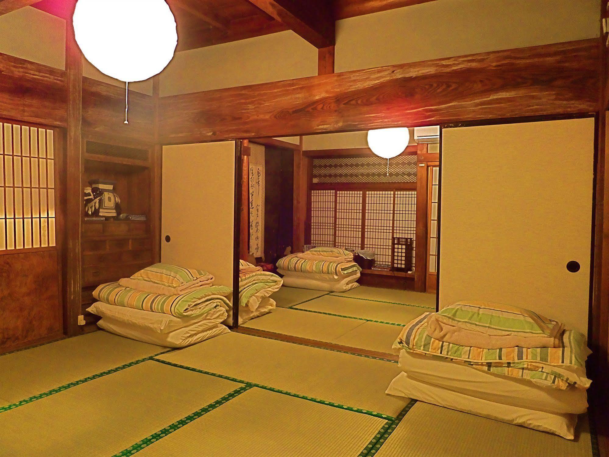 Kominka Sharehouse Hooju Миядзаки Экстерьер фото