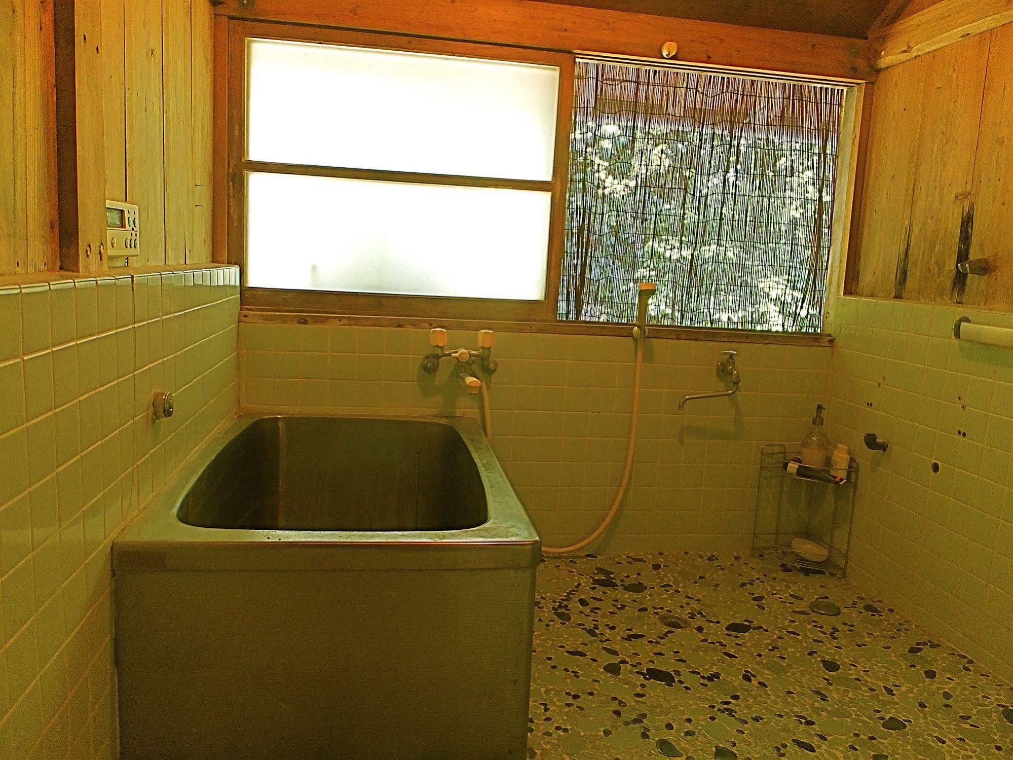 Kominka Sharehouse Hooju Миядзаки Экстерьер фото